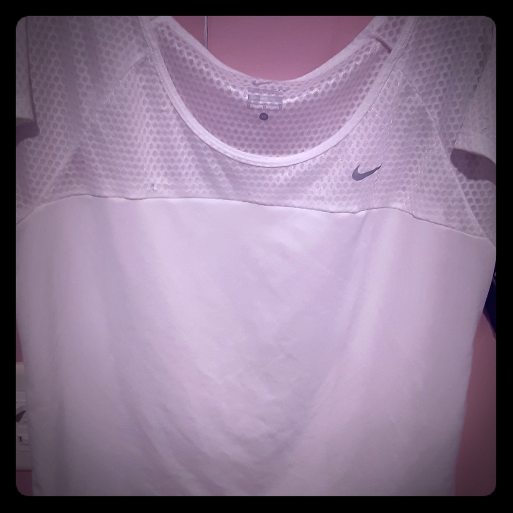 White 🥼🏐Cropped NIKE Dry-Fit